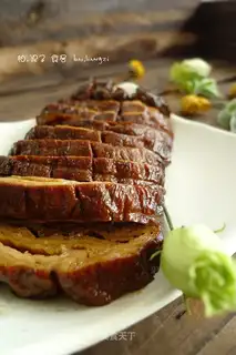 Five-spice vegetarian duck