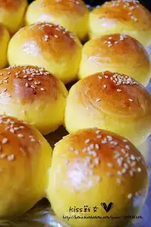 Pumpkin steak buns