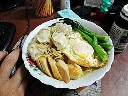 Wonton shrimp noodles