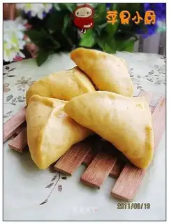Pumpkin Sugar Triangle