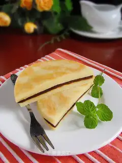 Egg glutinous rice cake