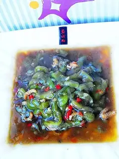 Steamed loofah with sea rice in oyster sauce