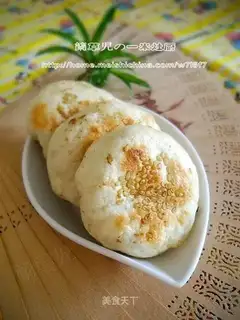 onion egg pie