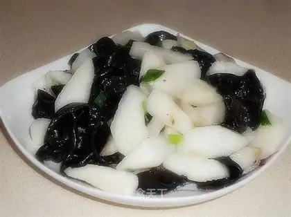 stir-fried yam with black fungus