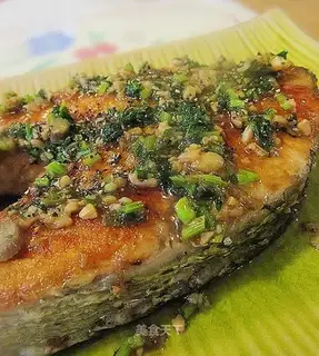 Garlic salmon