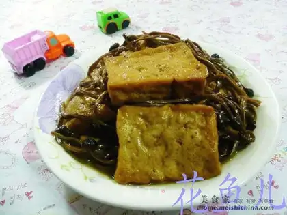 Tea mushrooms burn old tofu