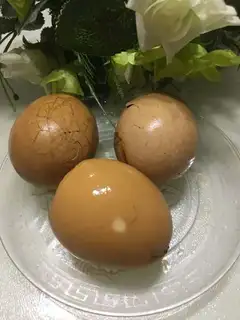 Tea eggs