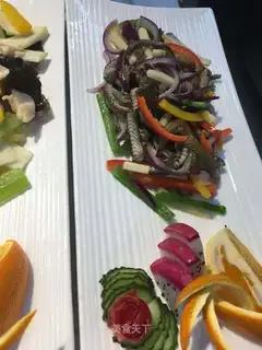 White green pepper onion fried onions