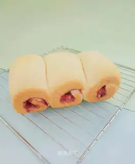 Blueberry cheese toast