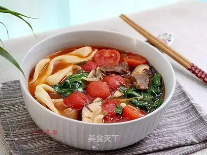 Tomato beef noodles