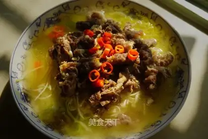 Sour soup, fat cow