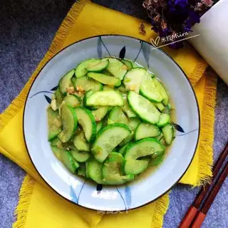 Pelican cucumbers