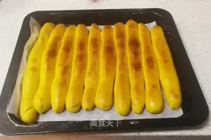 Pumpkin bar bread