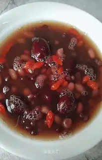 Five red soup