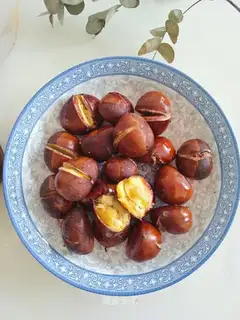Baked chestnuts