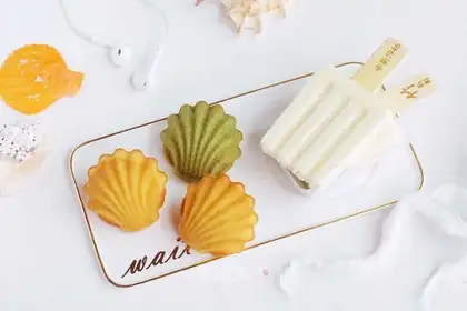 Ice cream double Madeleine