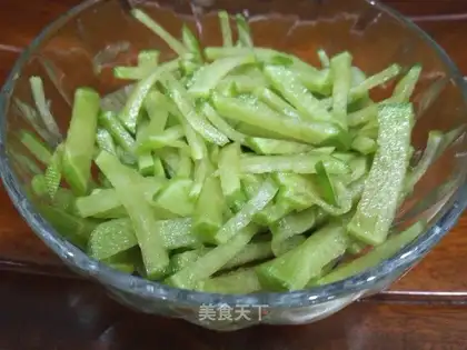Cracker radish