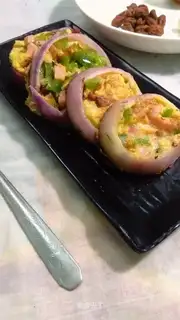 Onion omelet