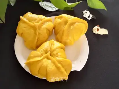 Pumpkin Sugar Triangle