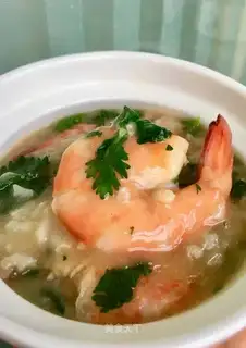 Sauce and shrimp congee