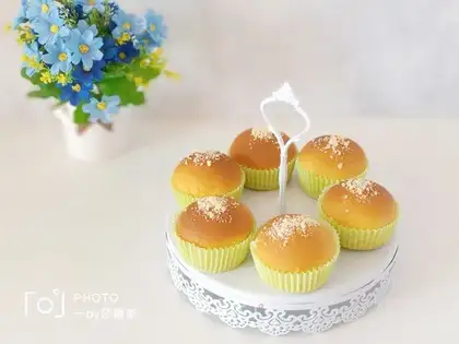 Pumpkin coconuts and bread