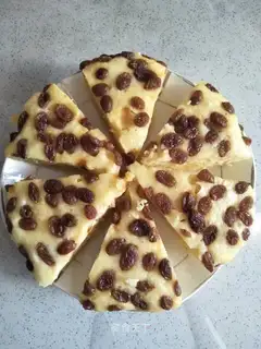 raisin corn paste
