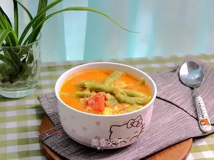 Potato egg soup, scissors