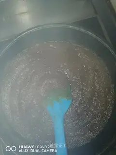 Homemade mud sauce