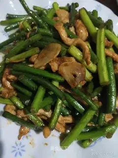 Garlic fried meat