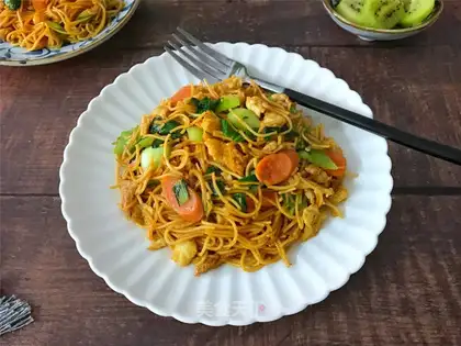 Sour egg noodles
