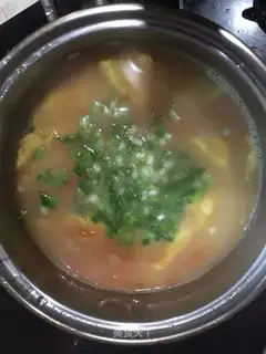 Tomato egg soup