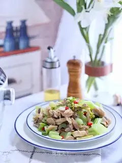 Celery fried chicken