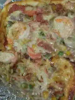 Seafood pizza