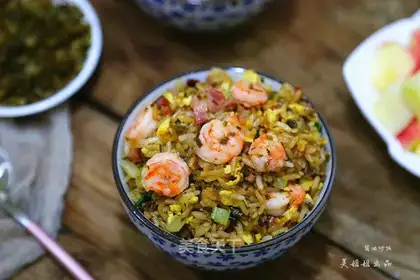 Soy shrimp fried rice