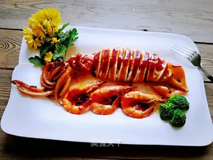 Red squid, seafood