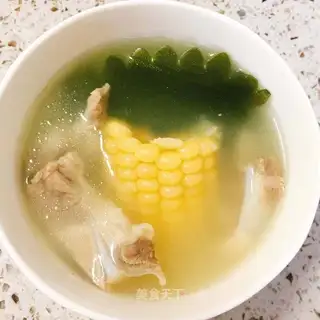 Moontoothbone corn bouquet soup