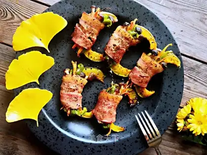 Black pepper bacon roast pumpkin