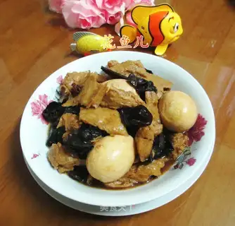 Duck eggs, black-mucked curd