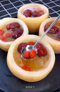 Home-made ice-cream school