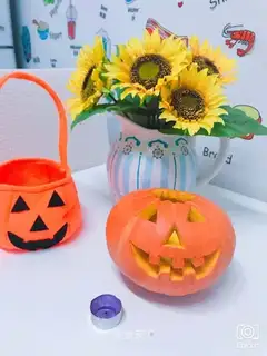Halloween pumpkin light