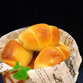 Classic butter rolls