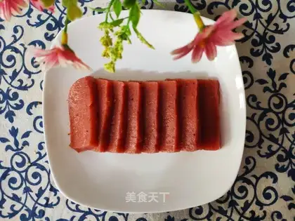 A mountain cake