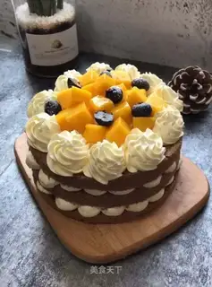 Mango cream cake