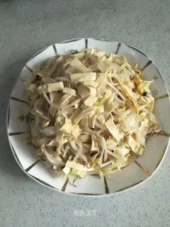 Tofu sprouts