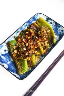 Dry chili sauce