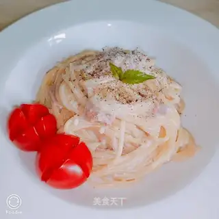 White pasta