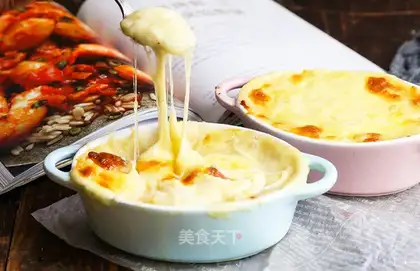 Cheese shrimp with potatoes
