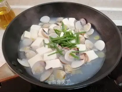 Tofu soup