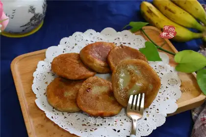Banana rice cake