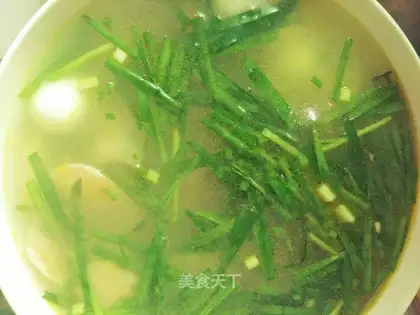 Quail egg nutrient soup
